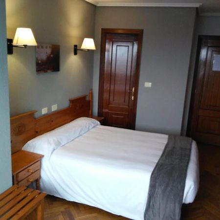 Hostal San Telmo Tui Luaran gambar