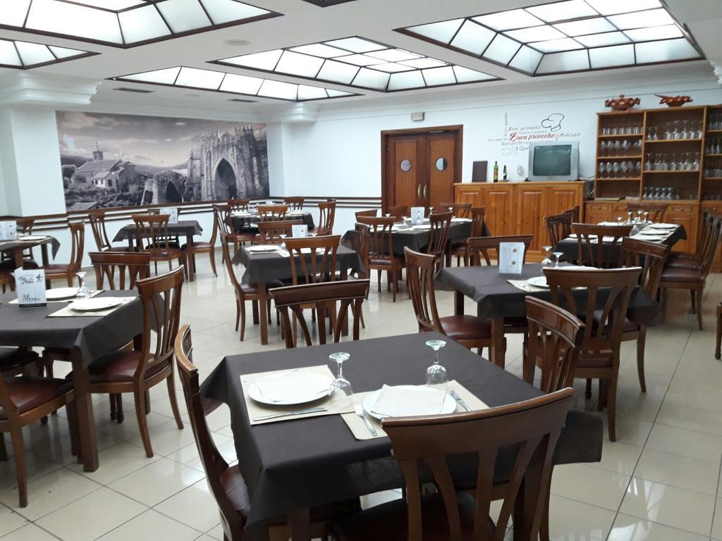 Hostal San Telmo Tui Luaran gambar